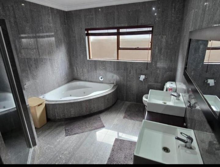 הארטביספורט Pecanwood Estate Dream Views 4 Bedroom Villa With Pool מראה חיצוני תמונה